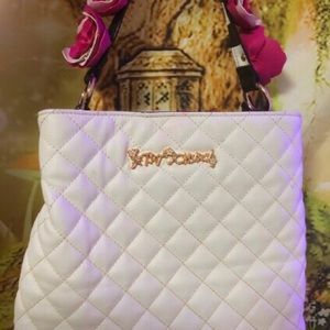 Pink Black and white Betsy Johnson Bag🌹🌺